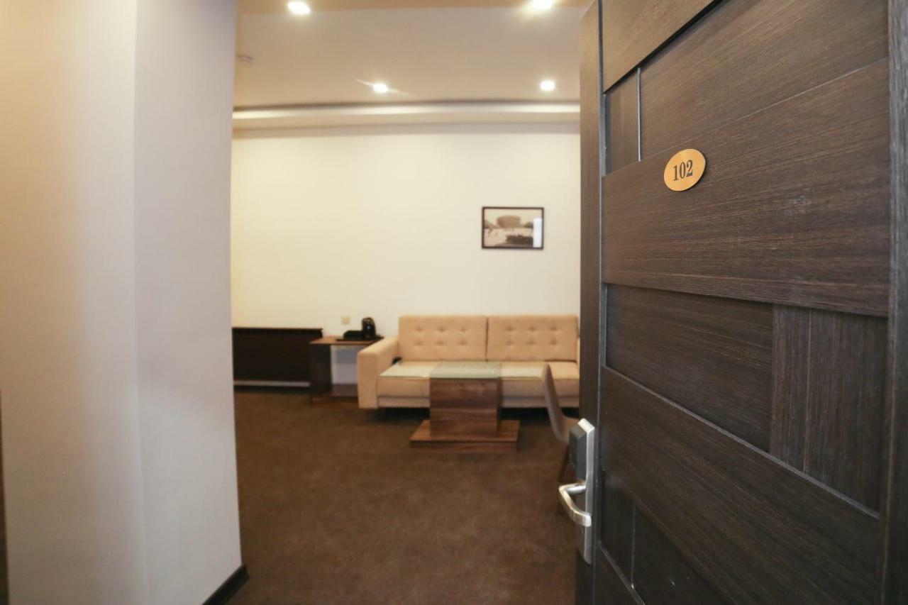 Moscow Boutique Hotel エレバン エクステリア 写真