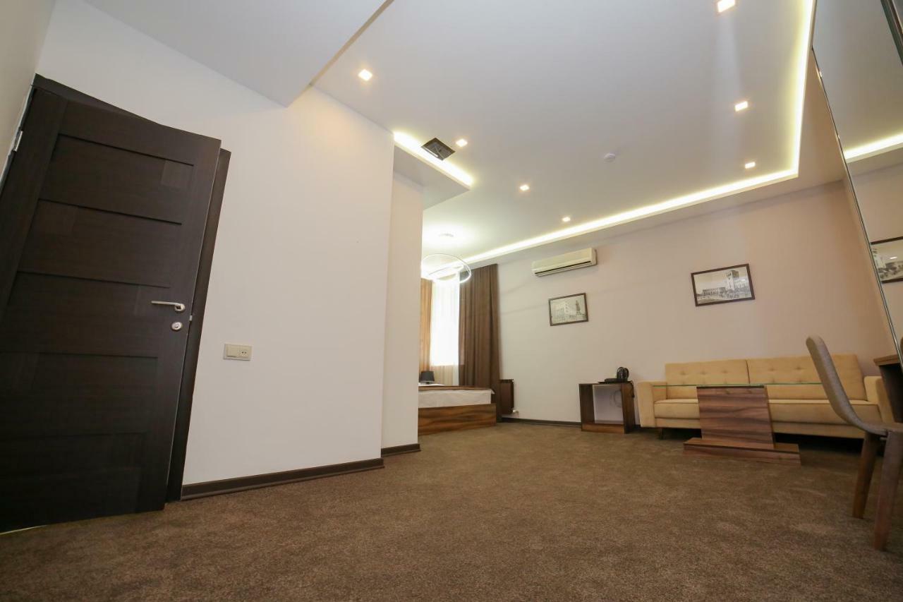 Moscow Boutique Hotel エレバン エクステリア 写真
